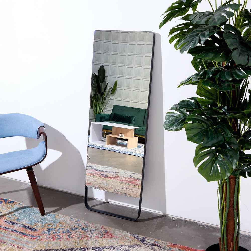 Magic AI Smart Mirror