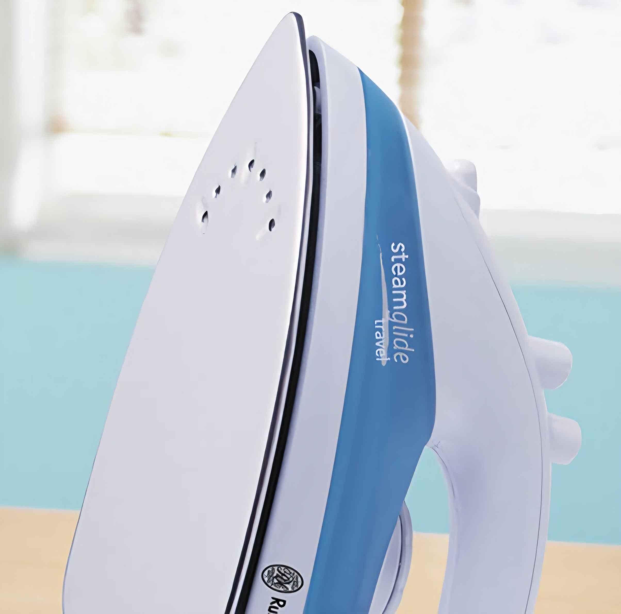 Russell Hobbs Travel Iron