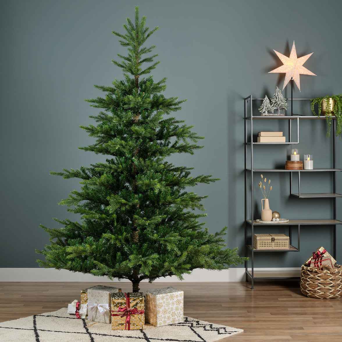 Kaemingk Grandis Fir Hinged Tree