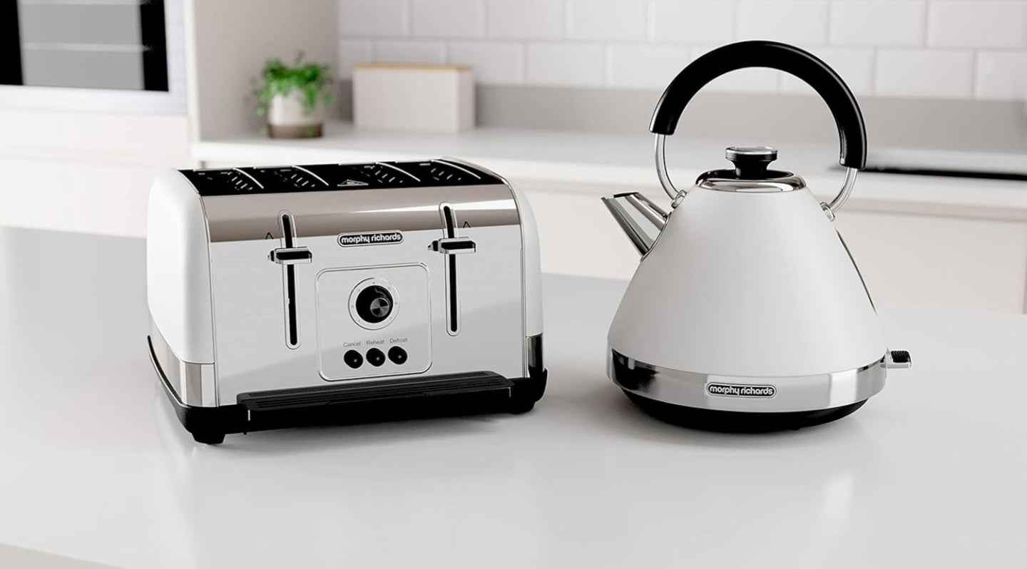 Morphy Richards Pyramid Kettle