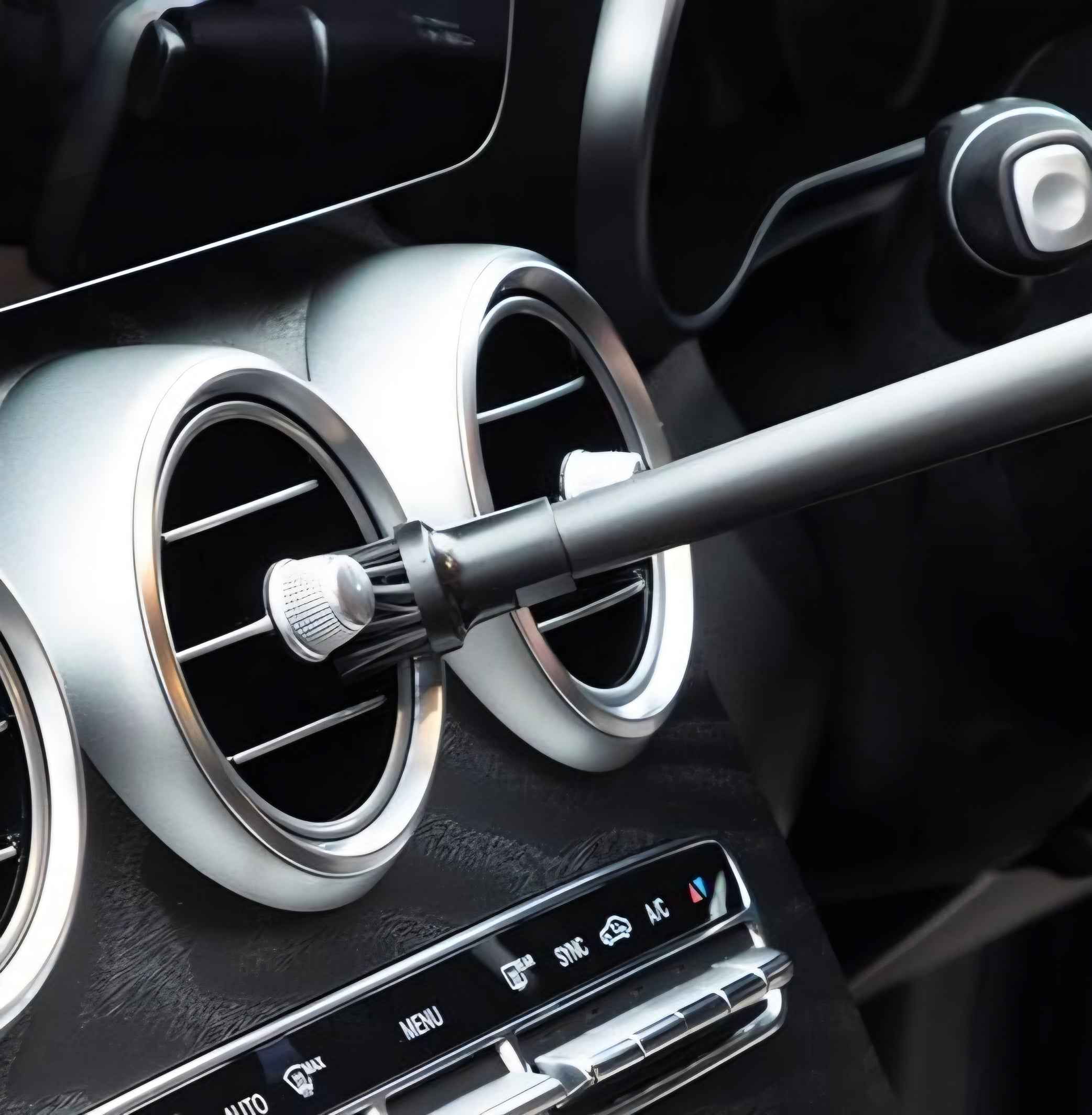 Quest Car Vacuum & Blower