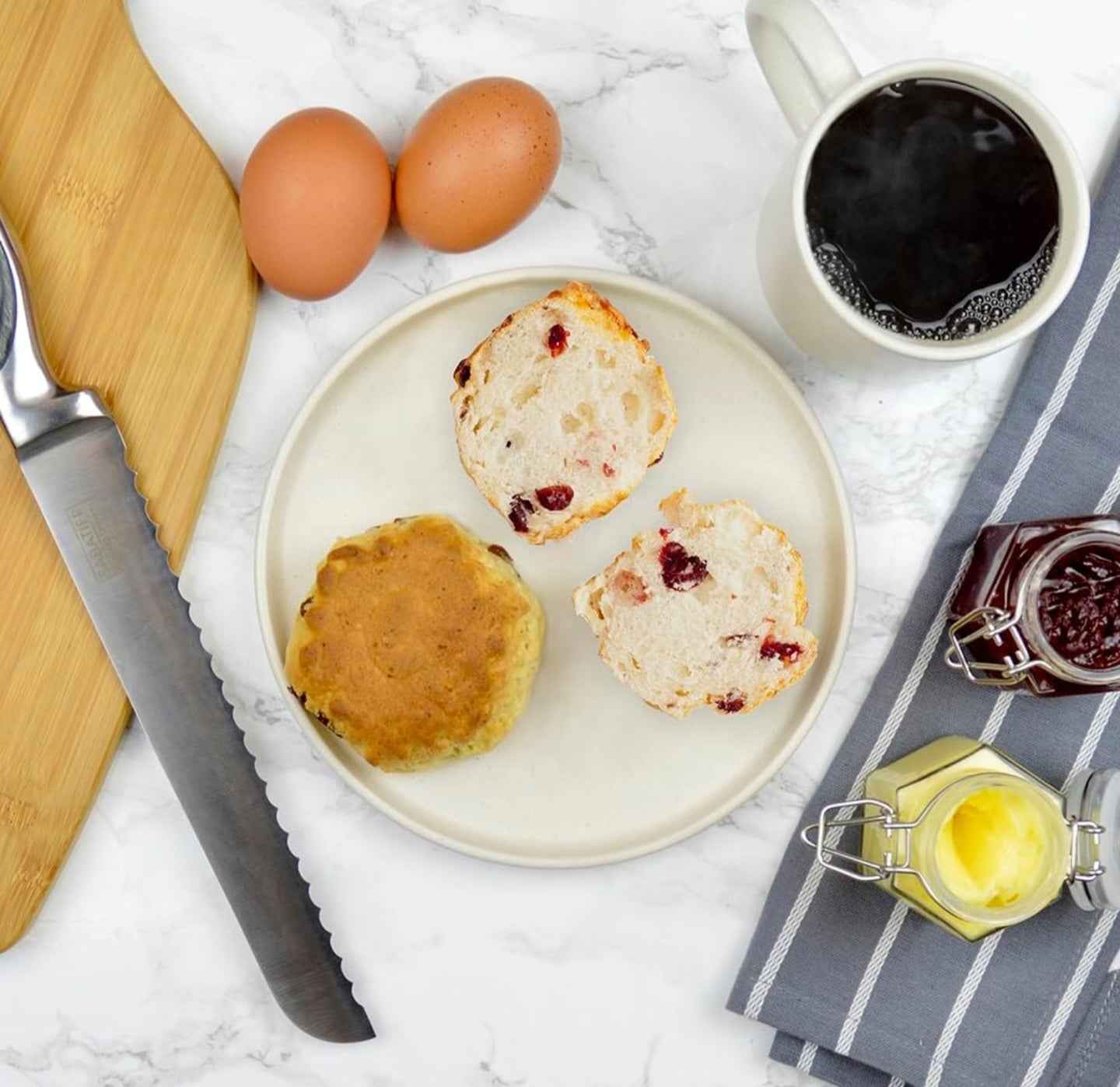 Kitchen Perfected Hand Mixer With 2ltr Rotaating Bowl