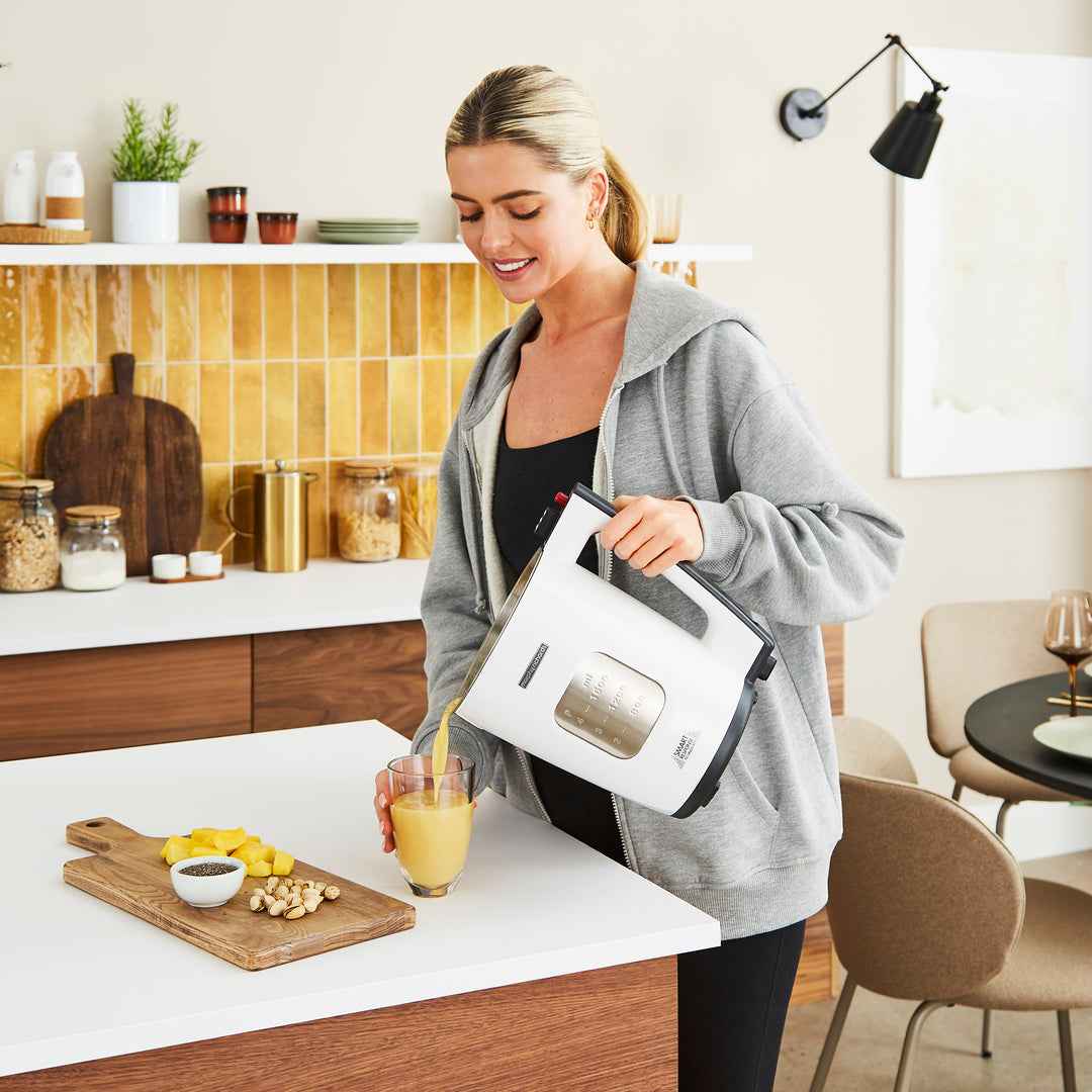 Morphy Richards Total Control Soup Maker