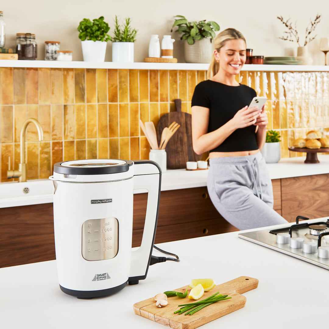 Morphy Richards Total Control Soup Maker