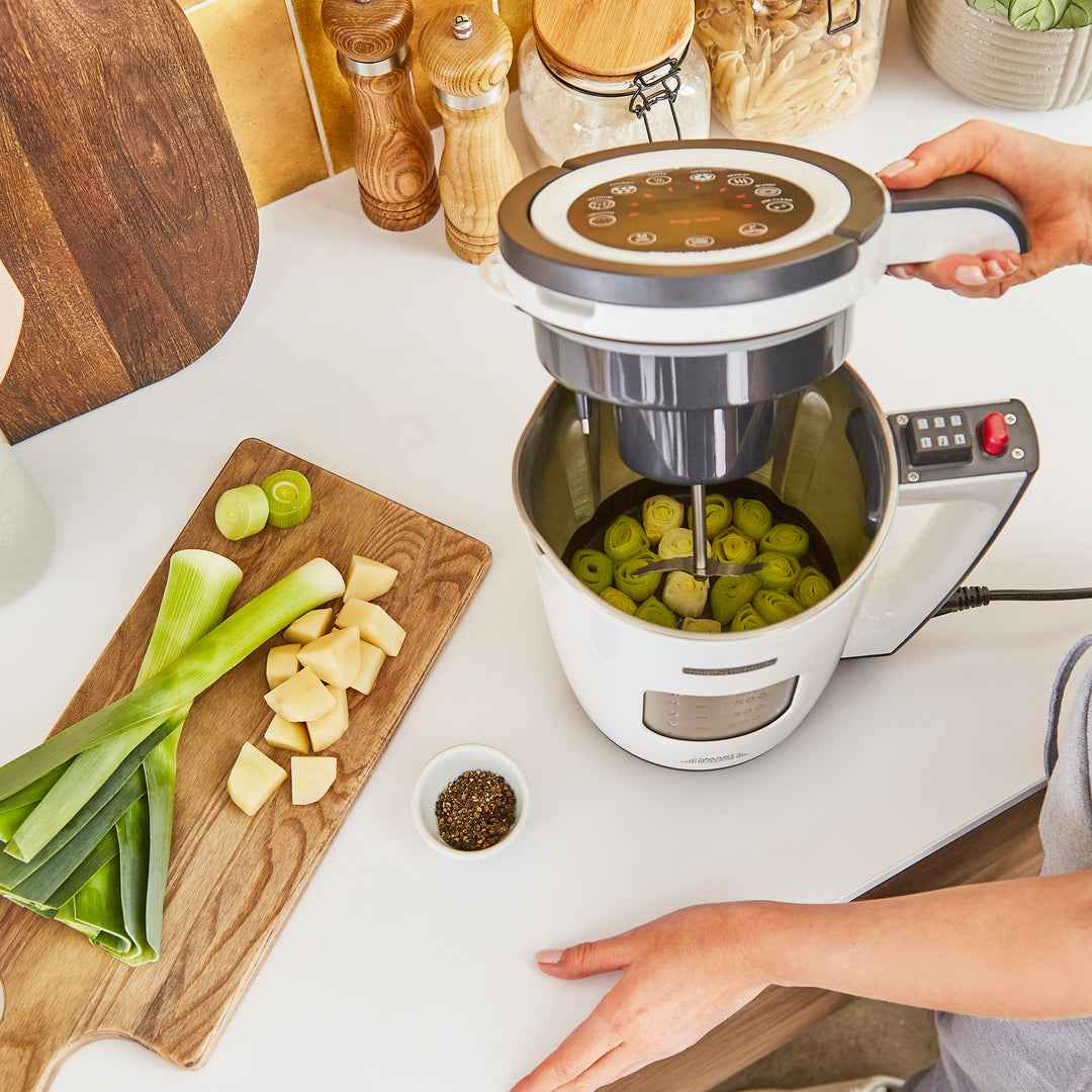 Morphy Richards Total Control Soup Maker
