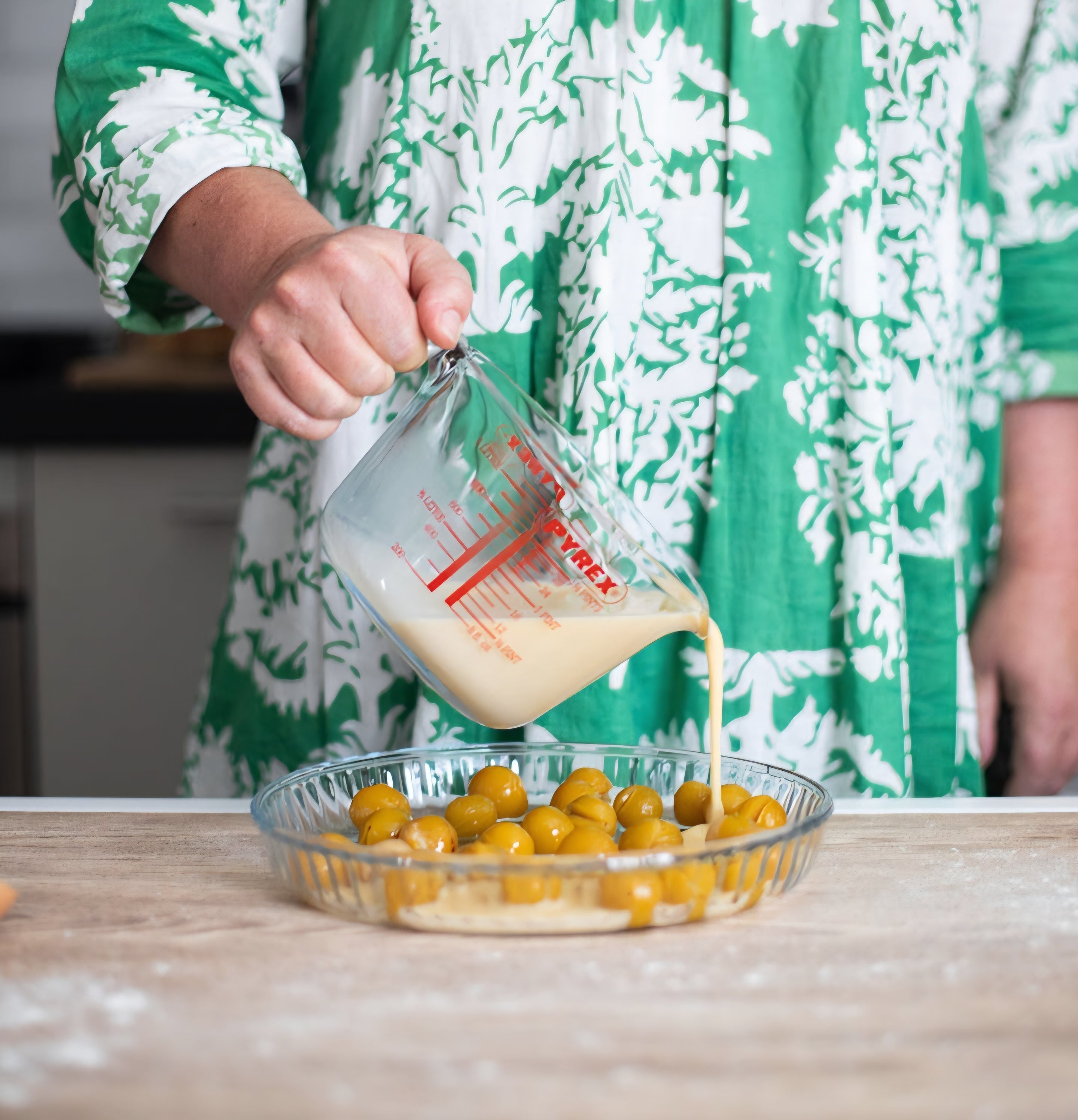 Pyrex Bake And Enjoy Flan Dish